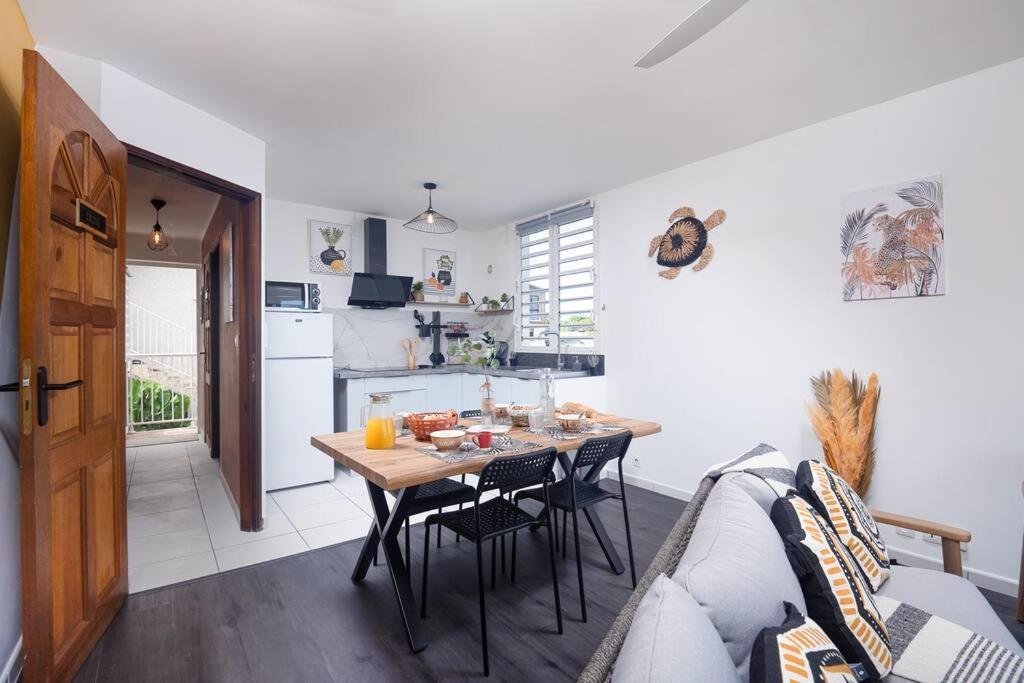 Apartamento Le Logis Du Passant Riviere Saint-Louis Exterior foto